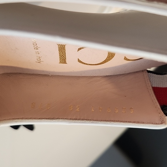 Gucci Malaga Kid Pumps - 38/8 US - Picture 14 of 16